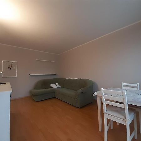 Kawalerka Blisko Plazy Gdansk Przymorze Apartment ภายนอก รูปภาพ